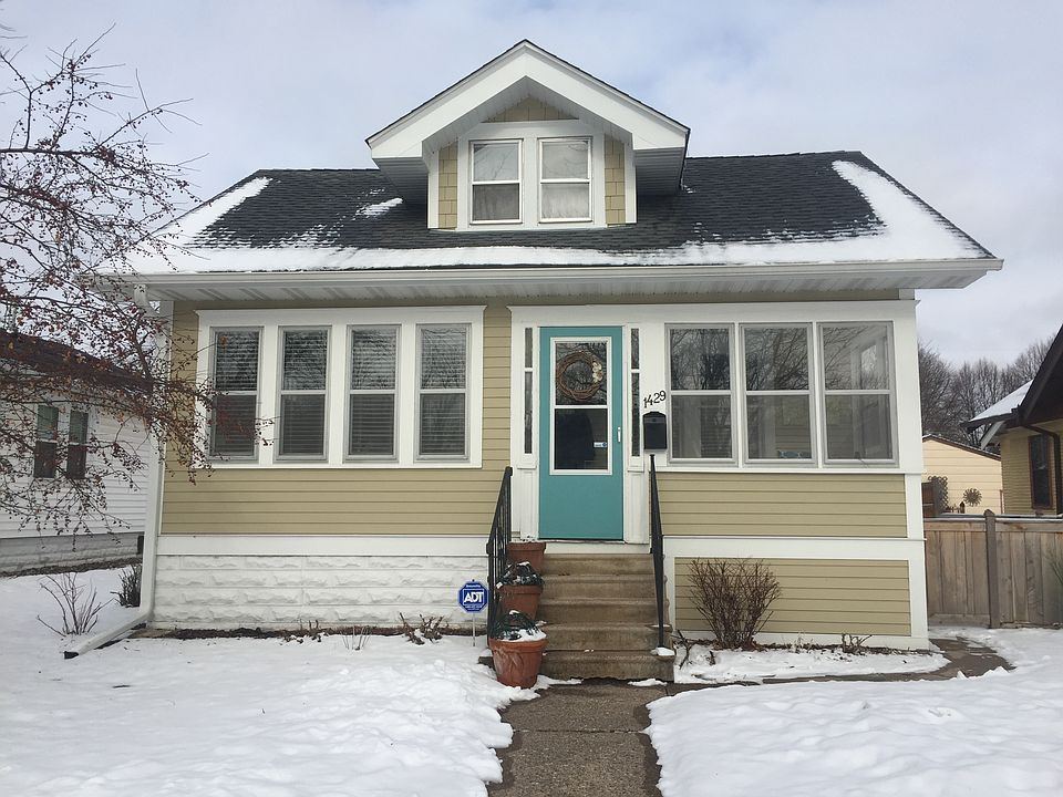 1st image of 1429 Palace Ave