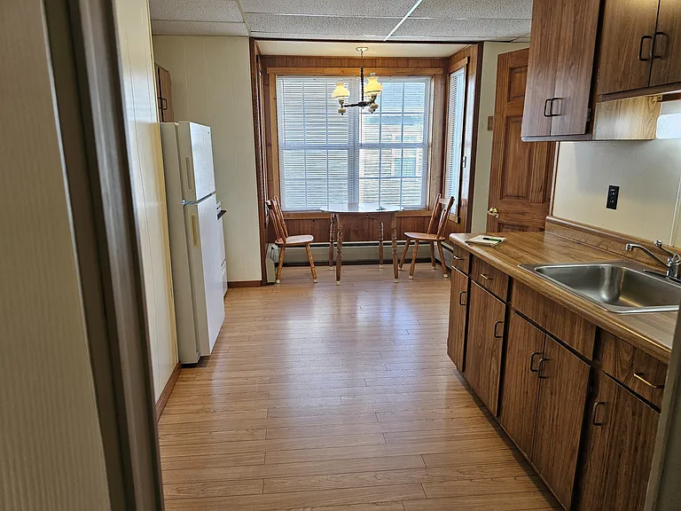 6 Oak St #1 — Photo 8