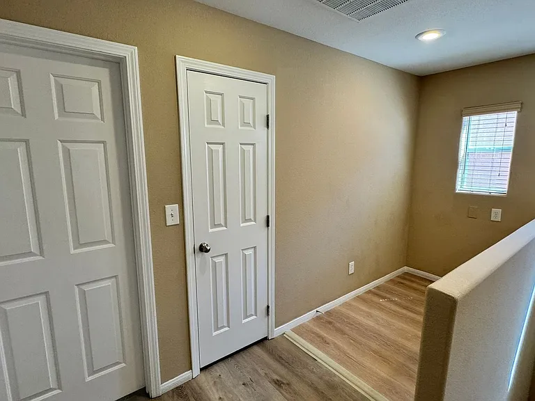 917 Blushing Rose Pl — Photo 8
