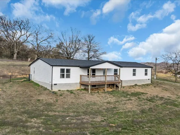 2096 Coleman Rd, Cornersville, TN 37047