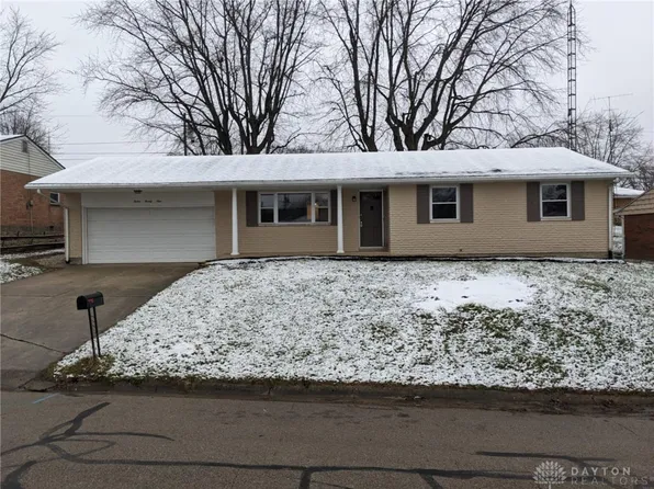 1229 Sugar Maple Dr, Greenville, OH 45331