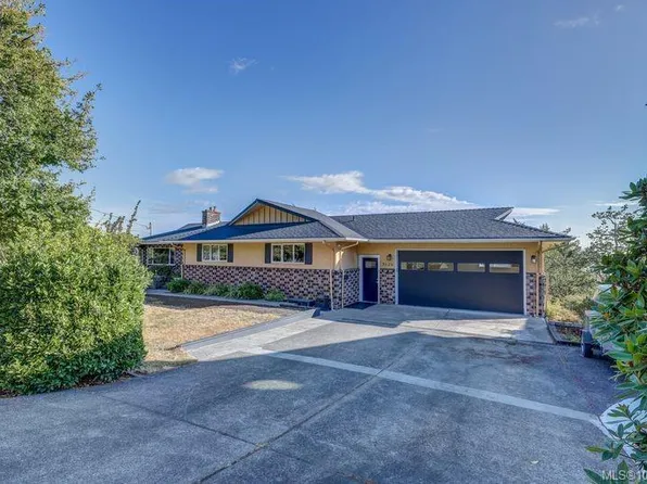 3628 Overlook Dr, Nanaimo, BC V9T 1M6