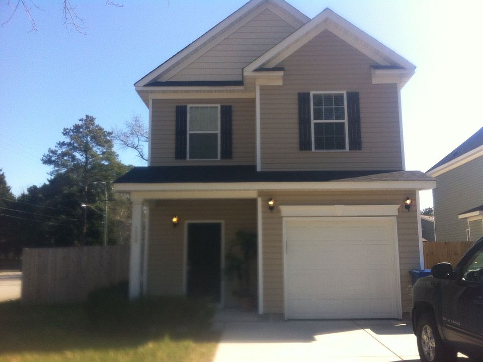 1st image of 100 Hughes Ave
