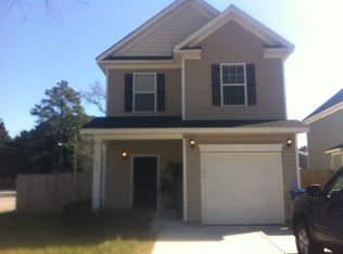 100 Hughes Ave, Virginia Beach, VA 23451