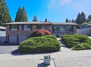 10709 NE 197th St, Bothell, WA 98011