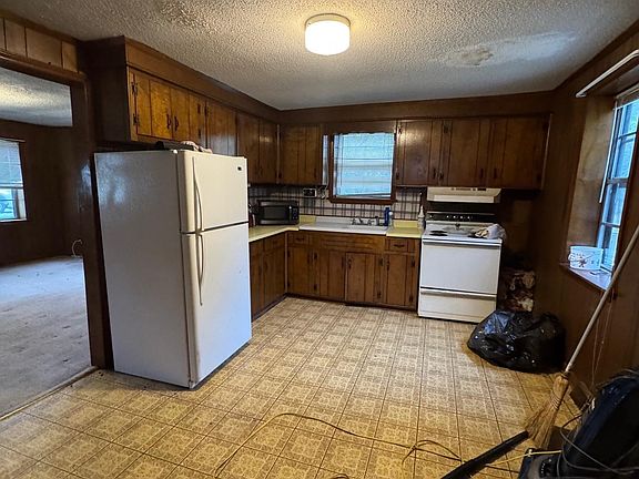 4th image of 130 Washington Rd