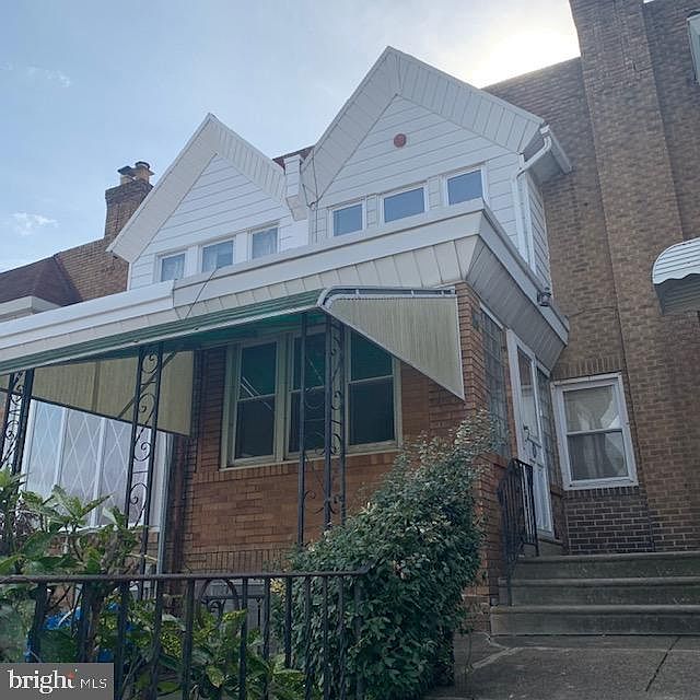1st image of 5738 W Oxford St