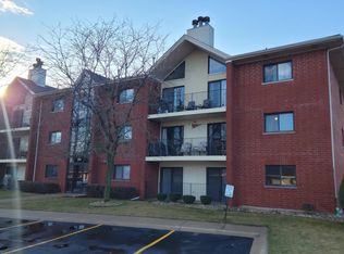 18100 Rita Rd APT 2D, Tinley Park, IL 60477