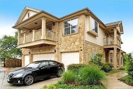 2nd image of 16100 Great Oaks Dr #4001