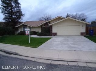 9608 Lea Oak Rd, Bakersfield, CA 93311