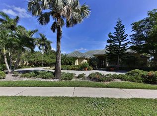 4548 Brynwood Dr, Naples, FL 34119