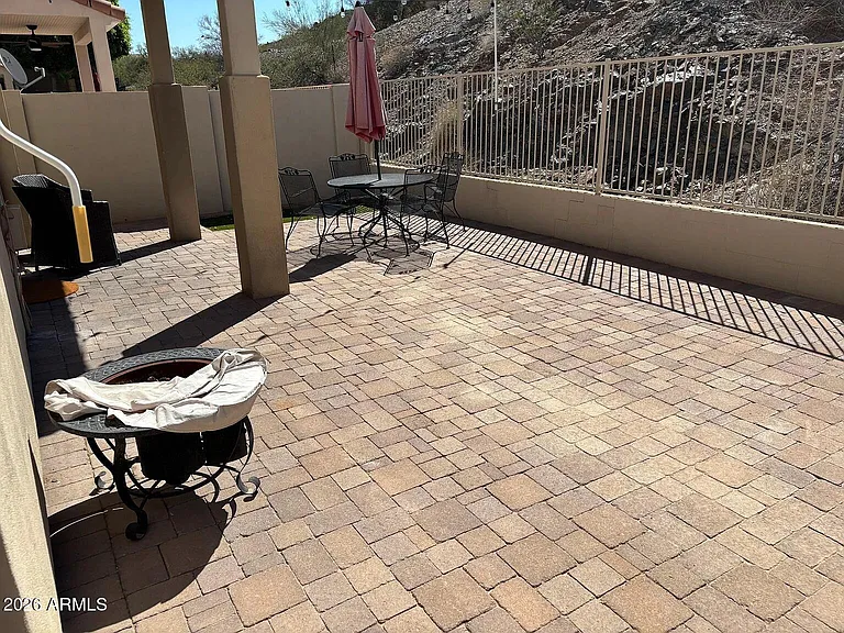 451 W Mountain Sage Dr — Photo 15