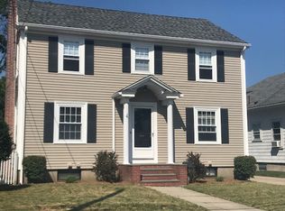 75 Richland Rd, Cranston, RI 02910