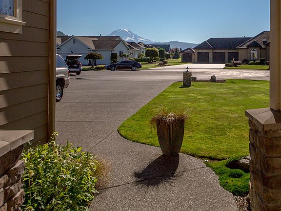 3rd image of 14709 153rd Street Ct E