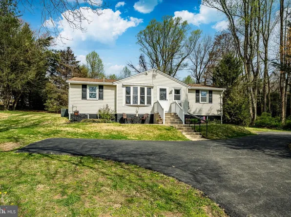 3119 Laughead Ln, Garnet Valley, PA 19060