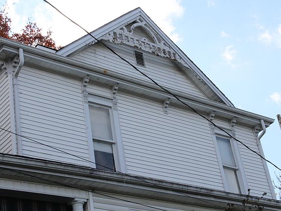 3rd image of 210 S Cutler St #0