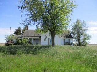 150 Birds Ln, Claremont, IL 62421