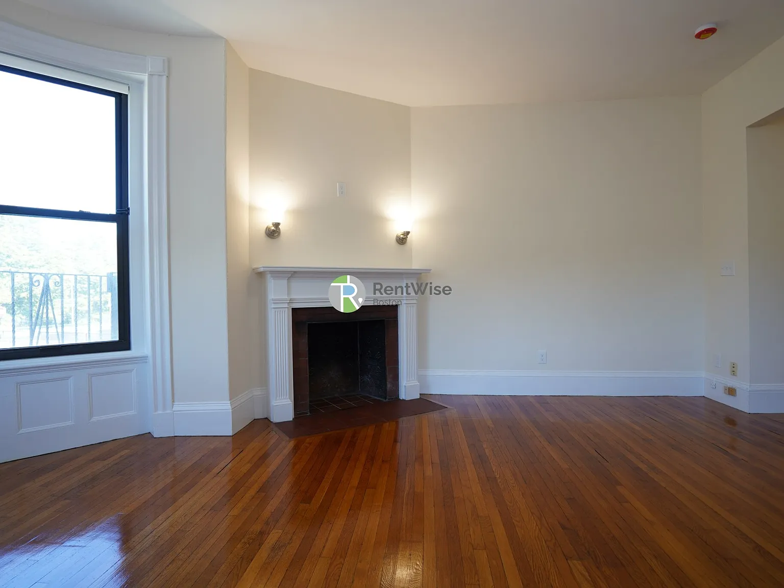 1 bed, 9999 sqft, $3,500 — Photo 2