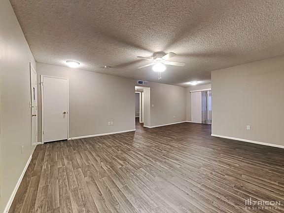 5th image of 9055 N 103rd Ave