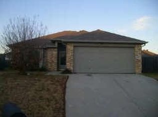 9261 Christopher Cir, Fort Worth, TX 76140