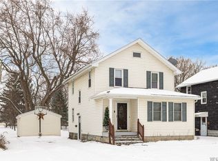 10 Orchard St, Oakfield, NY 14125