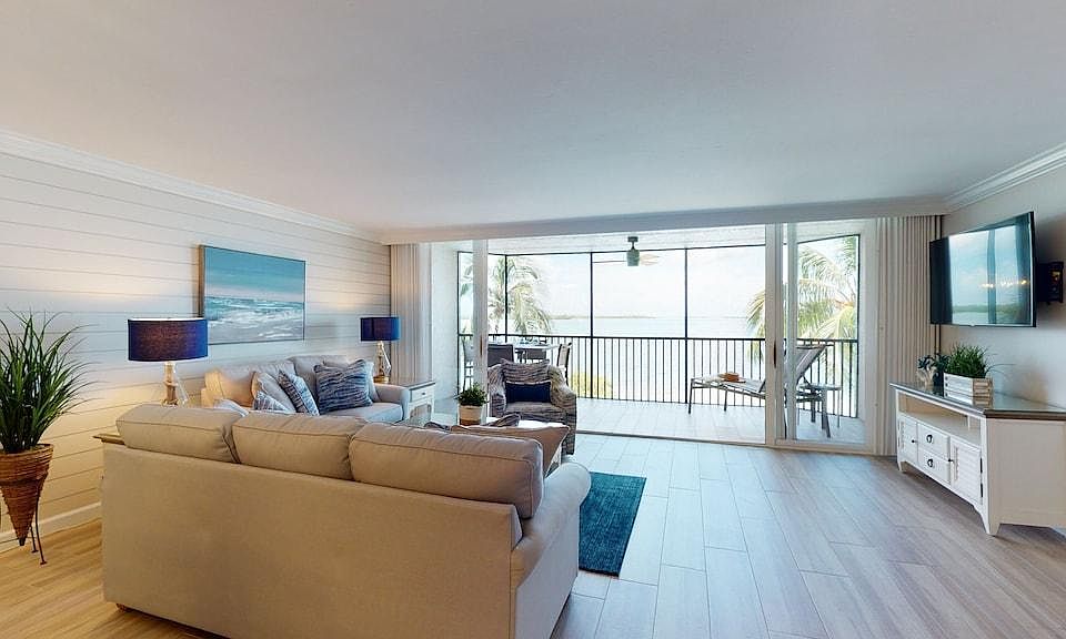 1st image of 17170 Harbour Pointe Dr #203