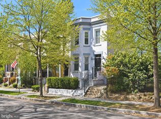 1020 10th St NE, Washington, DC 20002