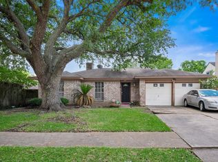 6922 Vialinda Dr, Houston, TX 77083