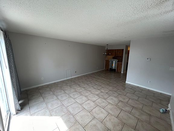 3rd image of 5041 SE 30th St #D