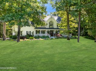 11 Dunhill Rd, Jackson, NJ 08527