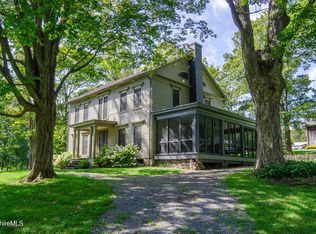 123 Cemetery Rd, New Lebanon, NY 12125