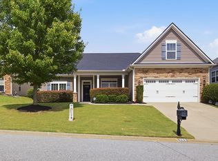 305 Leigh Creek Dr, Simpsonville, SC 29681