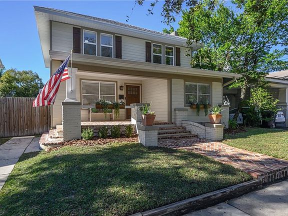 2nd image of 2708 N Royal Ct