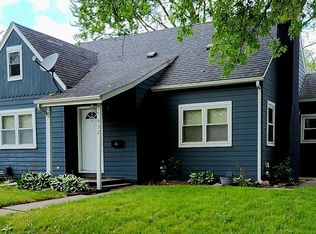 932 Home Park Blvd, Waterloo, IA 50701