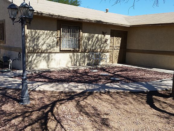 4th image of 1748 W Maplewood Dr