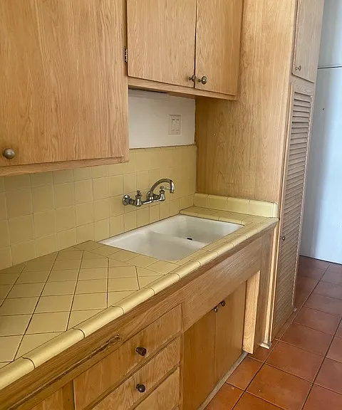 120 S Maple Dr #126C — Photo 10