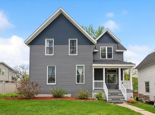 2554 15th Ave E, North Saint Paul, MN 55109