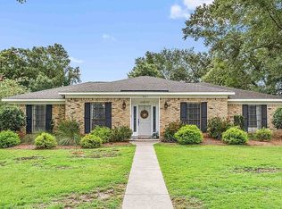 527 Huntleigh Way, Mobile, AL 36608