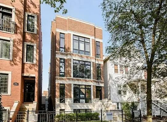 1st image of 3718 N Kenmore Ave #201