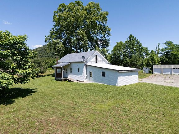 3rd image of 7897 Rarden Hazelbaker Rd