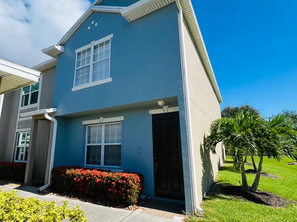 32 Bounty Ln, Melbourne, FL 32903