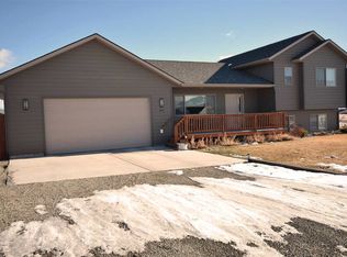 902 Guthrie Rd, Helena, MT 59602