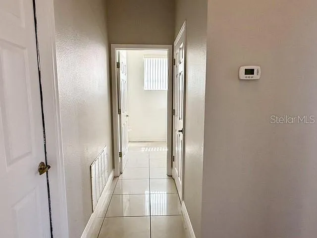 2300 The Oaks Blvd — Photo 18