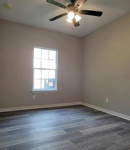 112 Coralee Ln — Photo 12