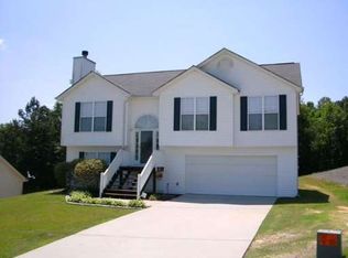 5042 Lancashire Ct, Flowery Branch, GA 30542