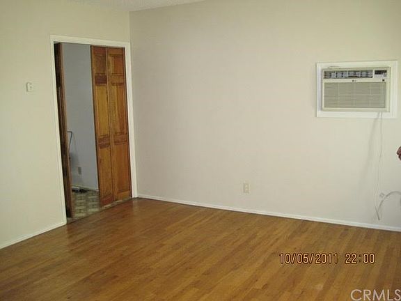 4th image of 14811 Brink Ave