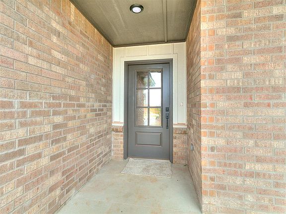 3rd image of 6605 NW 144th St