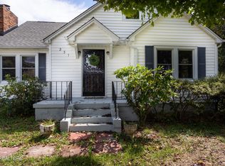 231 S Oakwood Ave, Clinton, TN 37716