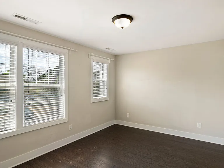 2801 Wilshire Hill Dr #107 — Photo 12