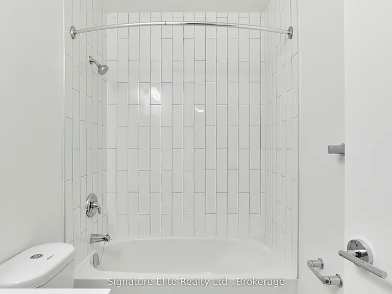 71 Guildwood Pkwy #204 — Photo 26
